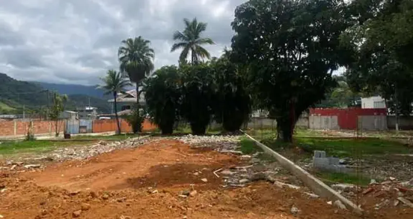 Terreno à venda na Estrada Xerém, Parque Xerém, Duque de Caxias