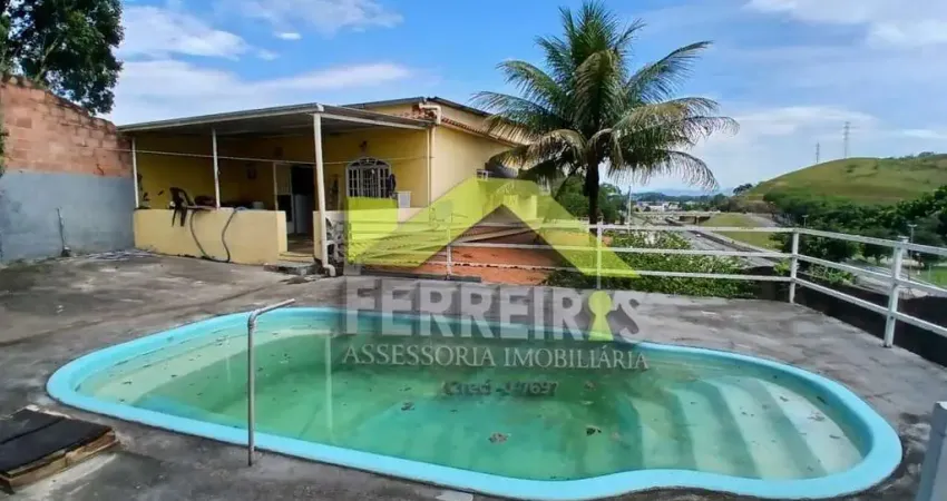 Cobertura com 2 quartos para alugar na Rua Sete, Vila Canaan, Duque de Caxias