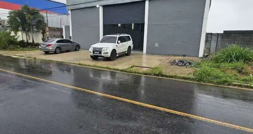 Galpão 420m² – Chácaras Arcampo - Duque de Caxias/RJ | Estrutura Completa | Pé direito 8m