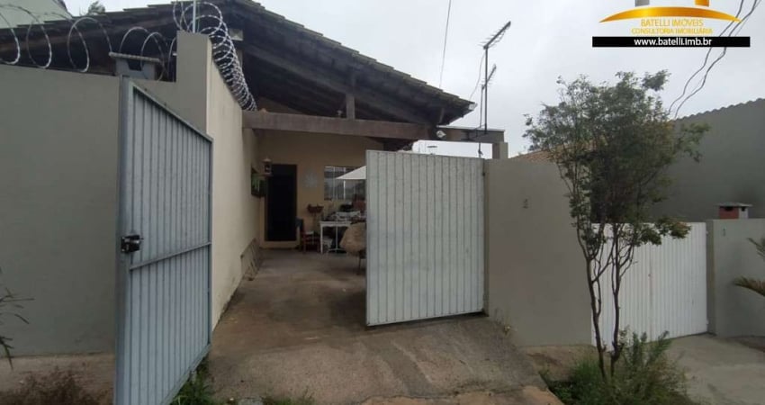 Casa com 2 quartos à venda na Estrada Municipal da Cachoeira, 3710, Cachoeira, Cotia