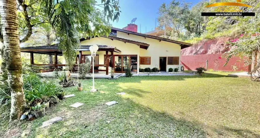 Casa com 5 quartos à venda na Rua São Lourenço, 250, Águas da Fazendinha, Carapicuíba