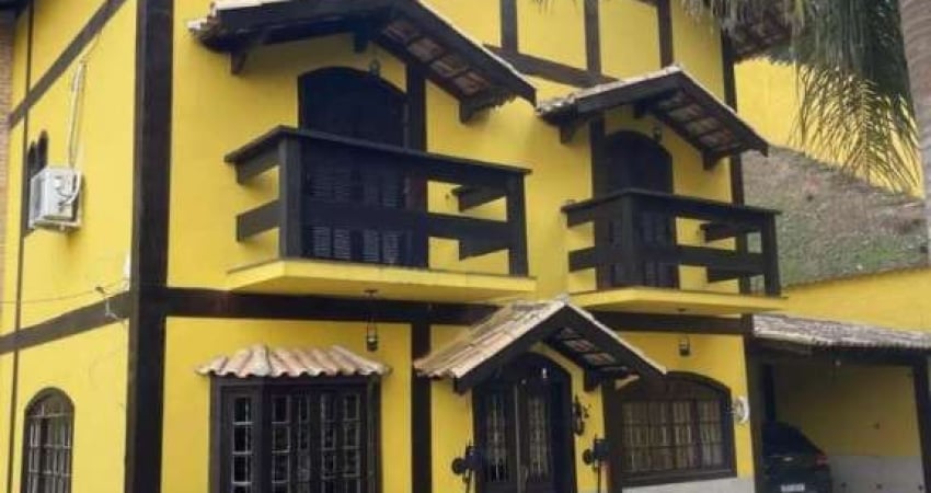 Casa para locação no condomínio Colonial Village em Caucaia do Alto, Cotia - SP | Batelli Imóveis