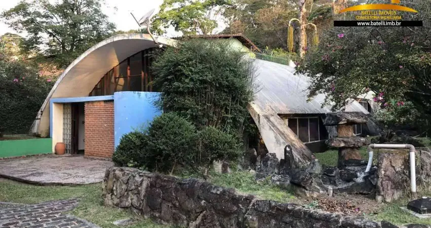 Casa à venda com arquitetura brasileira, na granja viana, cotia - sp | batelli imóveis