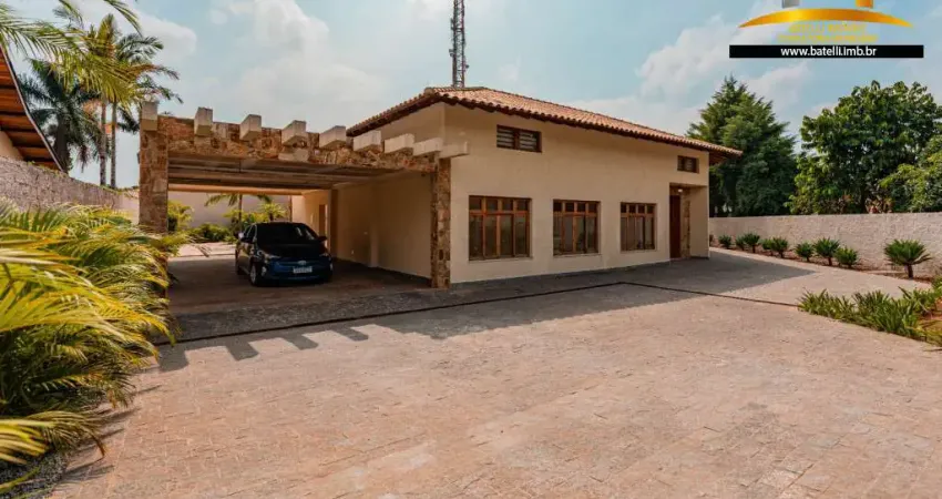 Casa para venda e locação no condomínio Jardim Passargada na Granja Viana - Batelli Imóveis