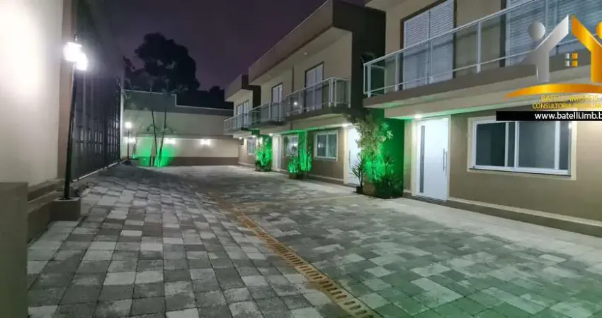 Casa à venda e locação no condomínio Villagio Frondoso na Granja Viana - Batelli Imóveis