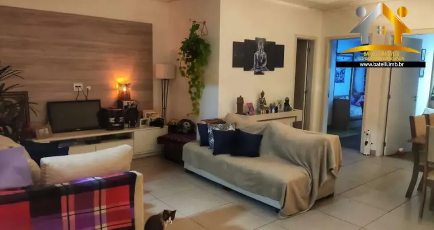 Casa à venda condomínio Vila dos Pinus na Granja Viana - Batelli Imóveis