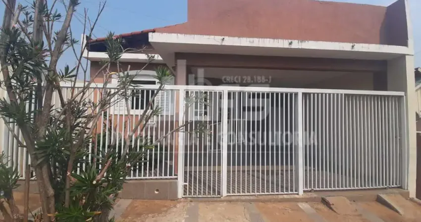 Casa com 2 quartos à venda no Centro, Garça 