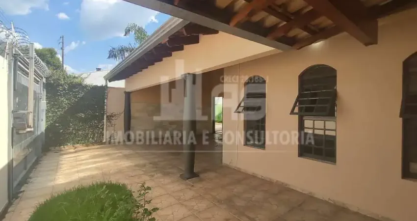 Casa à venda no bairro Jardim Flora Rica - Marília/SP