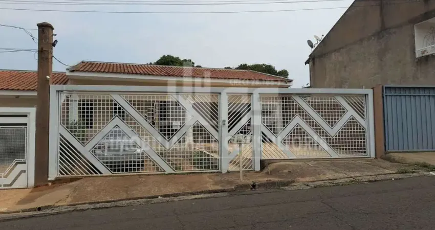 Casa com 3 quartos à venda no Jardim Sasazaki, Marília 