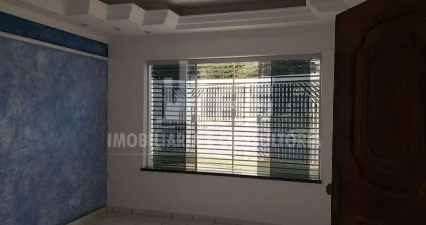 Casa à venda no bairro Jardim Alvorada - Marília/SP