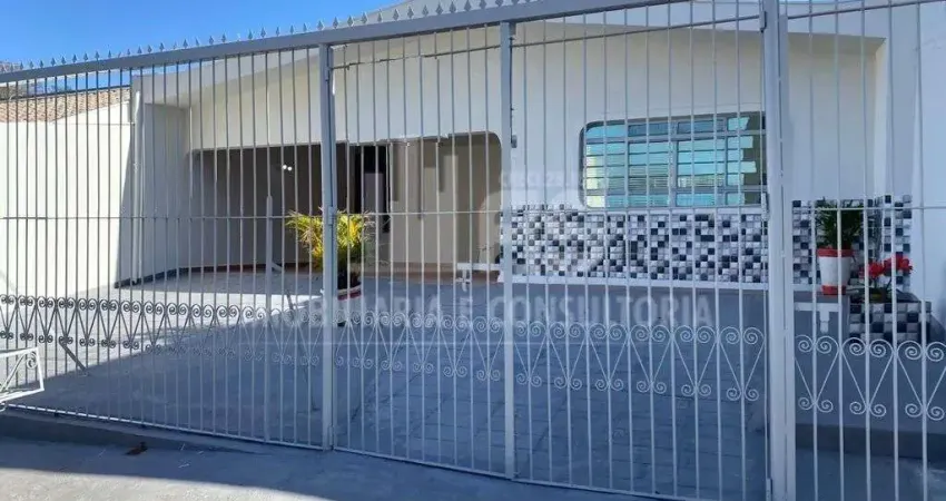 Casa com 3 quartos à venda no Montolar, Marília 