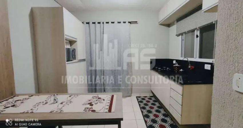 Casa no Moradas Marilia, com 2 quartos e 1 banheiro