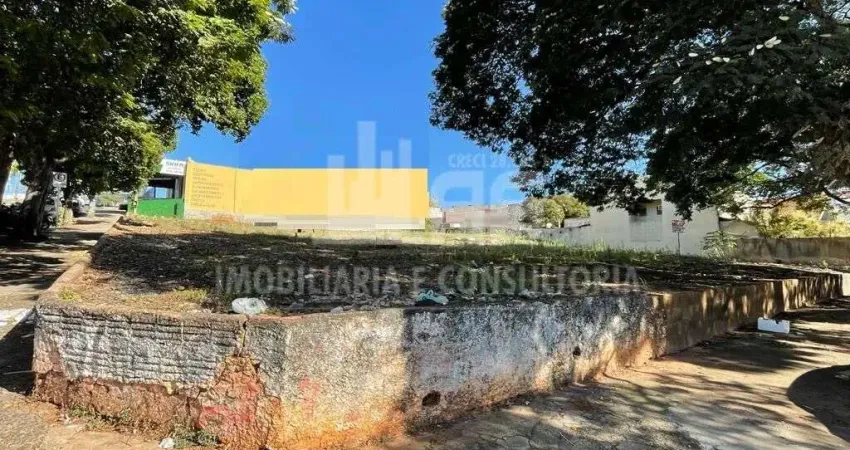 Terreno à venda no bairro Jardim Marília - Marília/SP