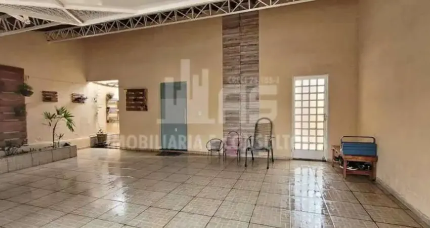 Casa com 3 quartos à venda no Conjunto Residencial Alcir Raineri, Marília