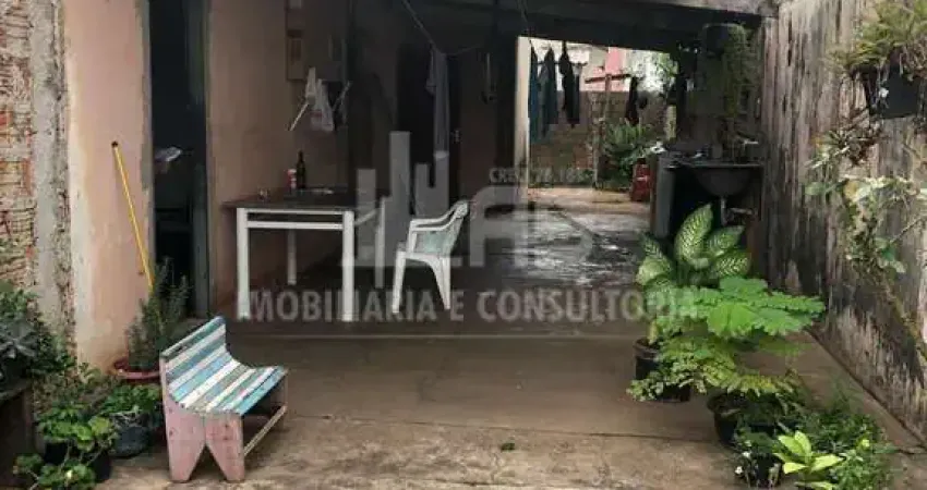 Casa à venda no bairro distrito industrial - marília/sp, norte