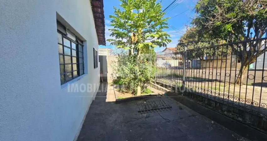 Casa com 3 quartos à venda no Labienópolis, Garça