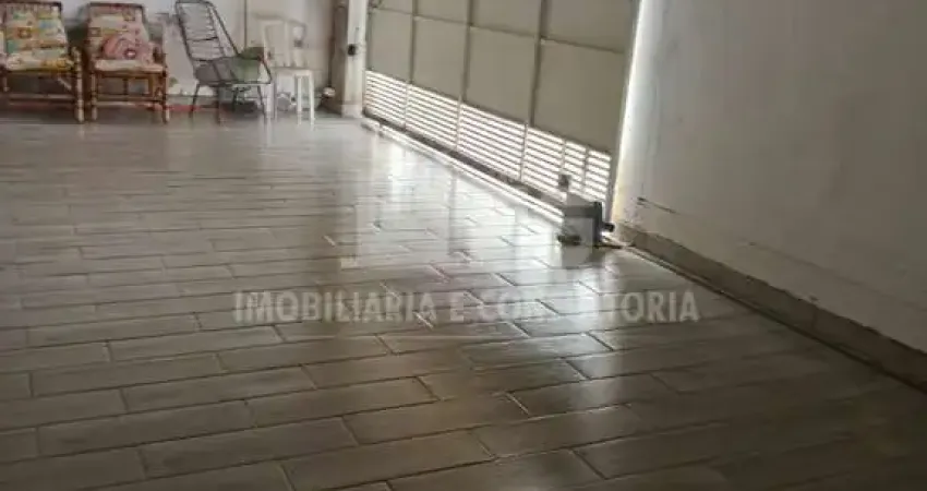 Casa com 3 quartos à venda no Parque dos Ipês, Marília