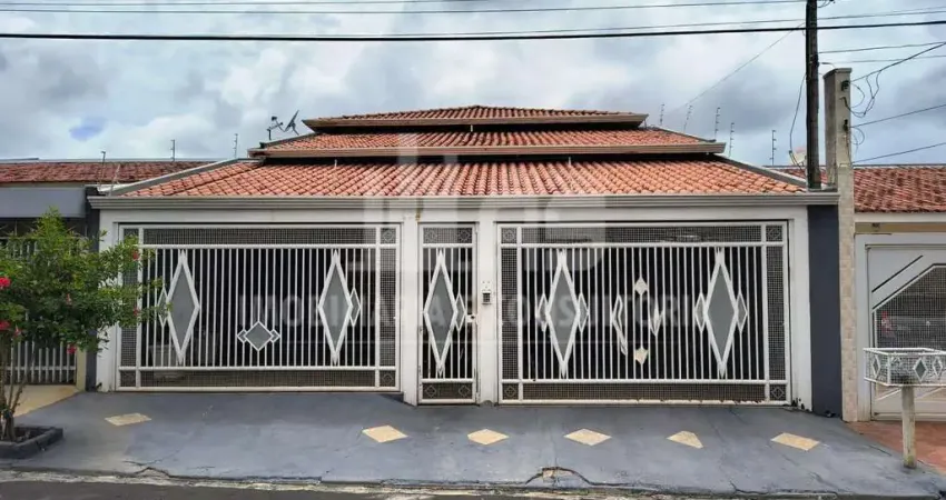Casa com 3 quartos à venda no Palmital, Marília 