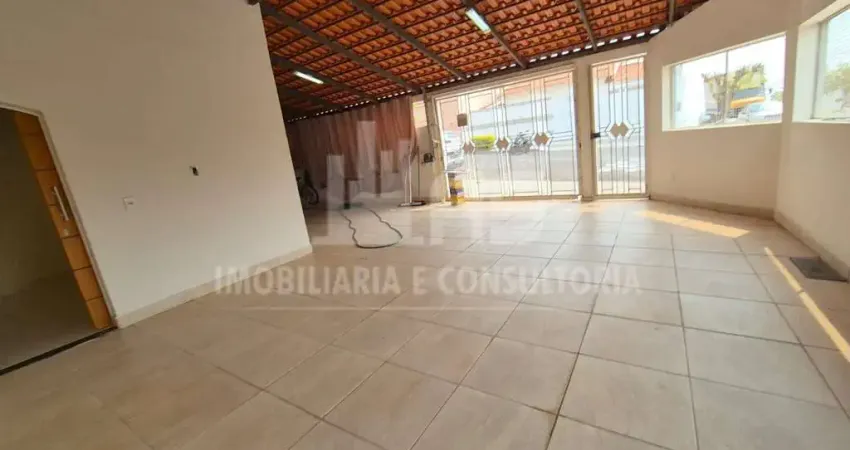 Casa com 3 quartos para alugar no Jardim Virgínia, Marília