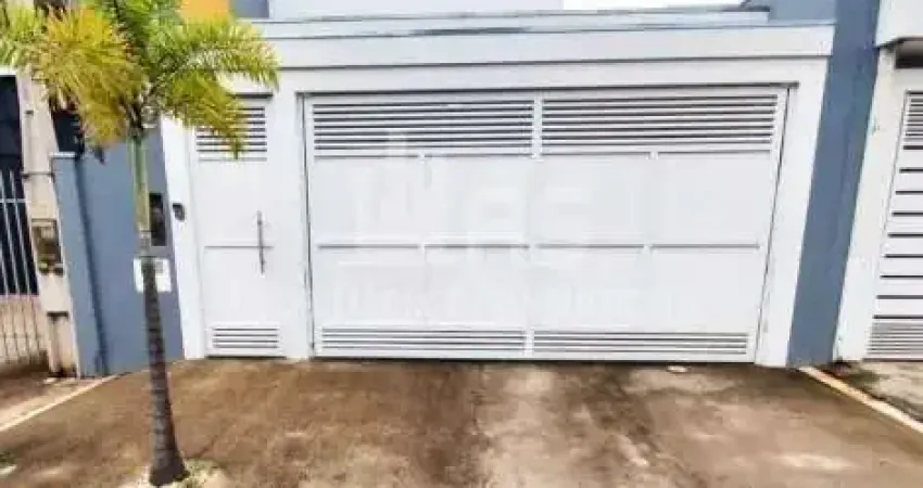 Casa a venda com 03 quartos sendo 01 suíte no jardim cristo rei