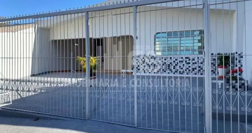 Casa com 3 quartos à venda no Montolar, Marília