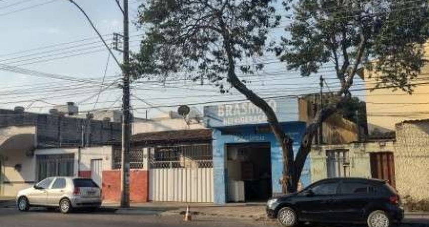 Casa com 2 quartos à venda na Avenida José Faria da Rocha, Eldorado, Contagem