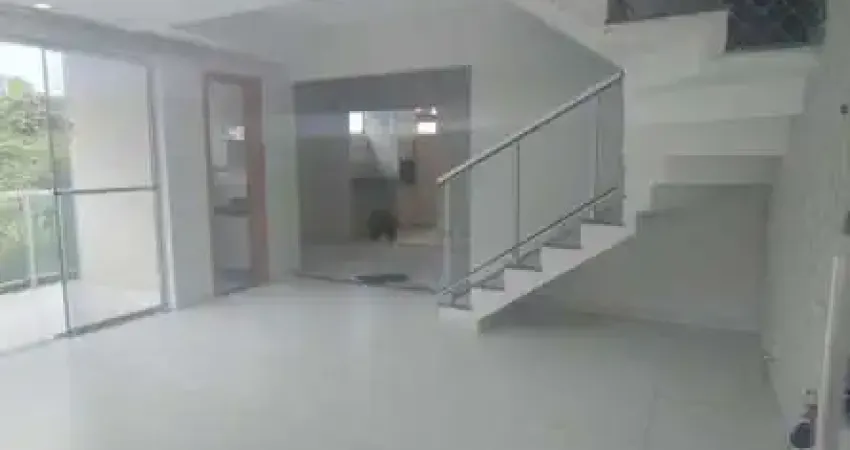 Excelente casa geminada para locaa§a£o, 03 quartos, suite, 03 vagas, bairro europa contagem