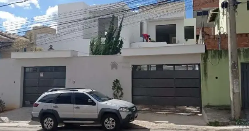 Casa com 5 quartos à venda na Rua Capitão Britaldo Soares Ferreira Diniz, Europa, Contagem