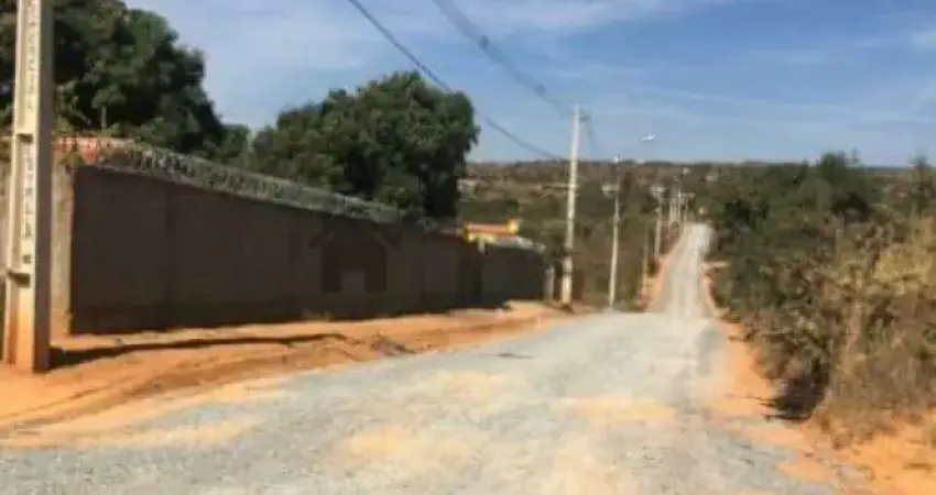 Terreno à venda na Rua TrAas, Estrela Dalva, Caetanópolis