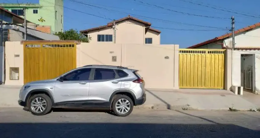 EXCELENTE CASA GEMINADA DE 04 QUARTOS EM A“TIMA LOCALIZAA‡AƒO DO BAIRRO NITEROI EM BETIM