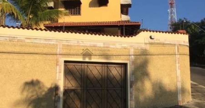 EXCELENTE CASA EM LOTE 360 METROS NO BAIRRO ARCADIA EM CONTAGEM