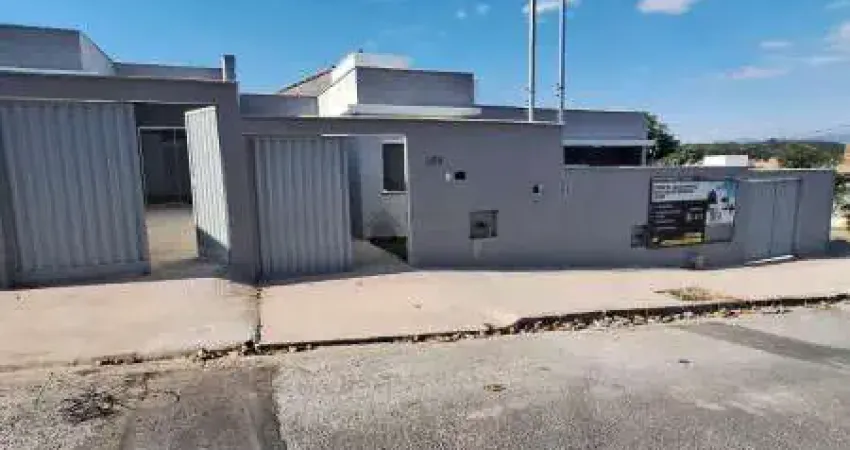 EXCELENTE CASA GEMINAD EM A“TIMA LOCALIZAA‡AƒO DO BAIRRO VILA VERDE EM BETIM