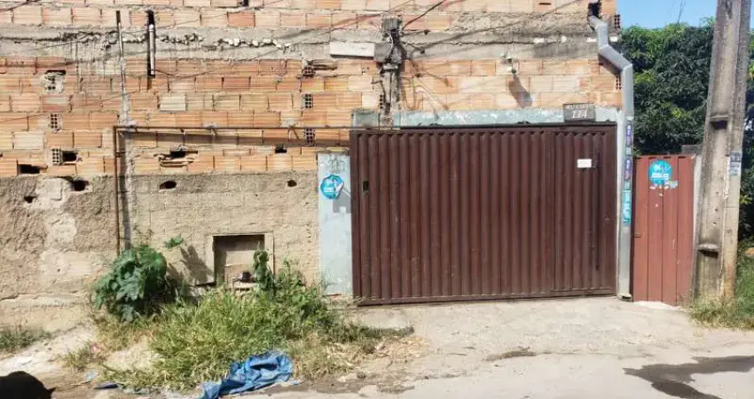 CASA INDEPENDENTE COM OUTRA CONSTRUA‡AƒO AGUARDANDO ACABAMENTO.