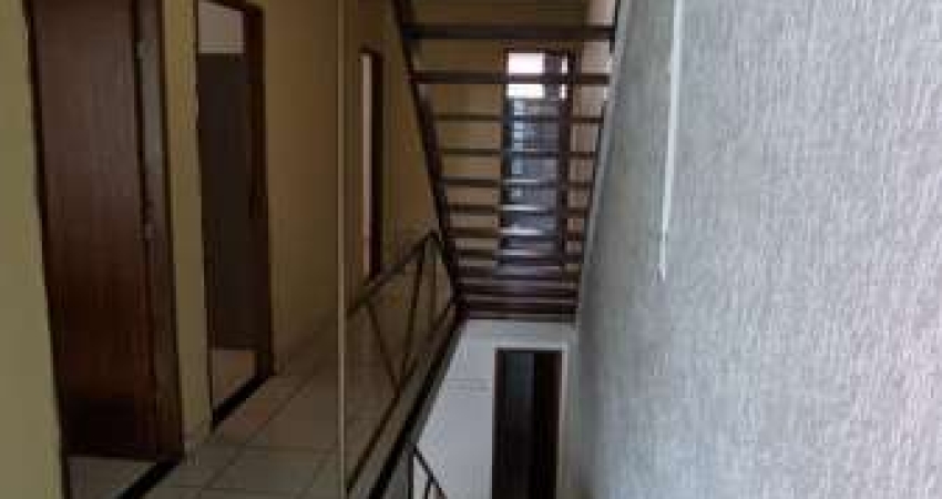 LINDA CASA GEMINADA 03 QUARTOS NO JARDIM RIACHO DAS PEDRAS EM CONTAGEM