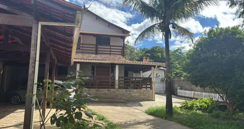 LINDA CASA 04 QUARTOS NO BAIRRO QUINTAS DO JACUBA EM CONTAGEM