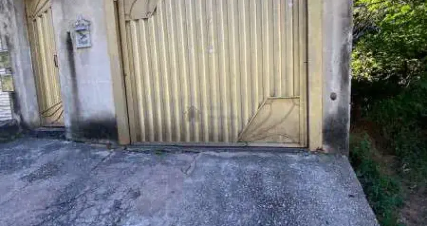 A“TIMA CASA EM LOTE DE 100 METROS NO BAIRRO SANTA TEREZINHA EM IBIRITA‰