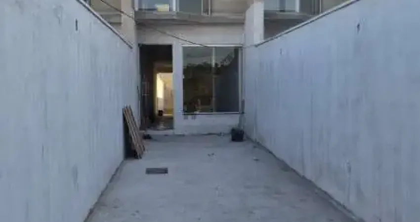 LINDA CASA GEMINADA 02 QUARTOS NO VILA VERDE EM BETIM