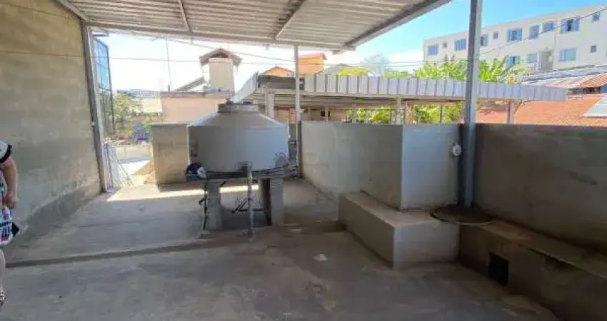 Casa com 5 quartos à venda na Rua Refinaria Planalto, Petrolândia, Contagem