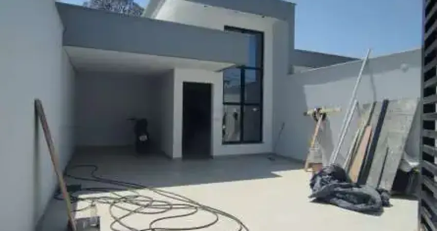 Linda casa geminada, 03 quartos, suite, quintal, 03 vagas, europa contagem, lote 180 metros