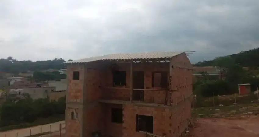 Oportunidade!!! excelente casa a venda localizada no bairro quintas do jacuba.