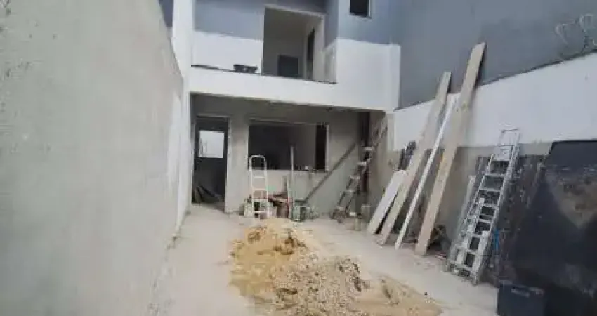 Oportunidade!!! excelente casa geminada a venda localizada no bairro sapucaias iii.