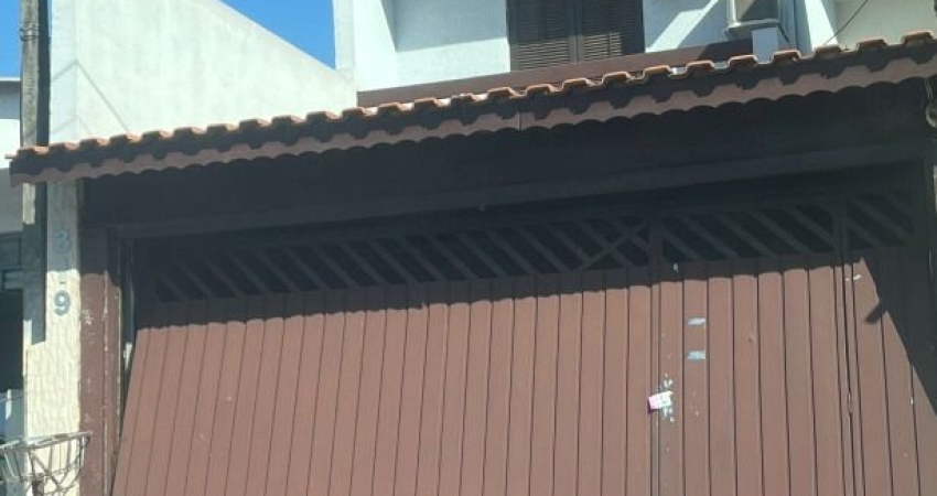 Sobrado à Venda – Suzanópolis, Suzano/SP