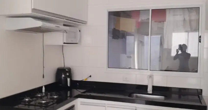 Casa em condomínio fechado com 2 quartos à venda na Avenida Ana Santana Costantino, 2015, Vila Colorado, Suzano