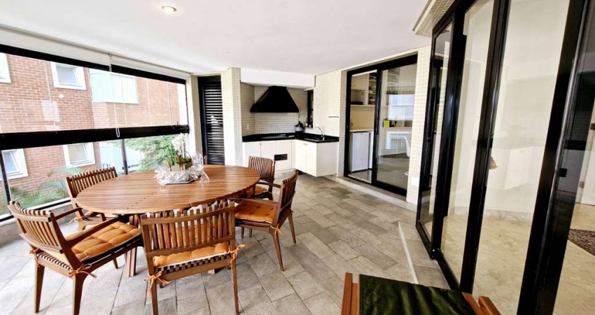 Elegante apartamento tipo para venda com 4 quartos, sendo 4 suítes, 380m²