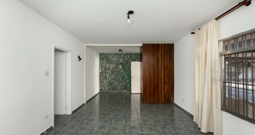 Espetacular casa tipo para venda com 3 quartos, sendo 1 suíte, 320m²