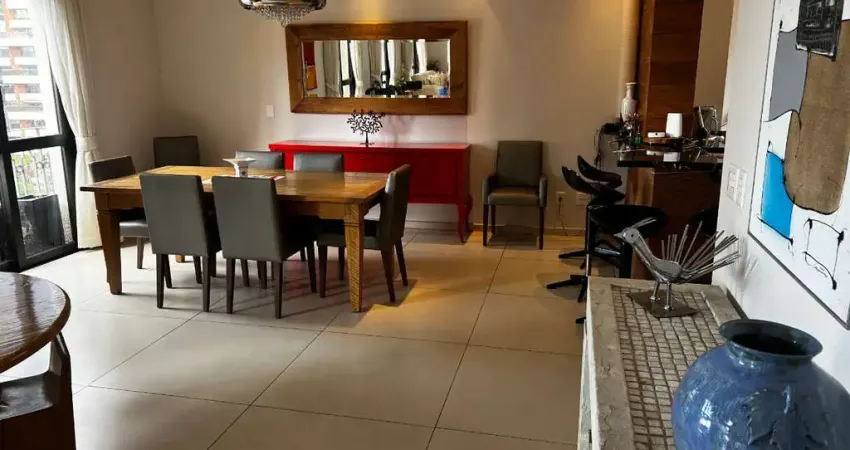 Funcional apartamento para venda em Moema com 4 quartos, sendo 4 suítes , 313m²