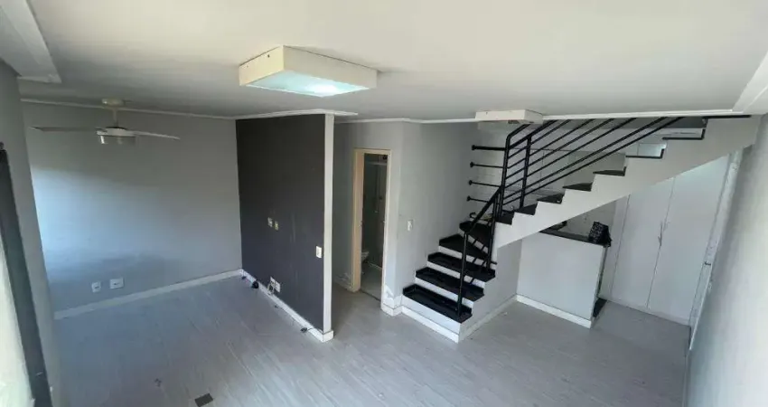 VENDO COBERTURA NO CONDOMINIO INTERCLUBES INTERLAGOS
