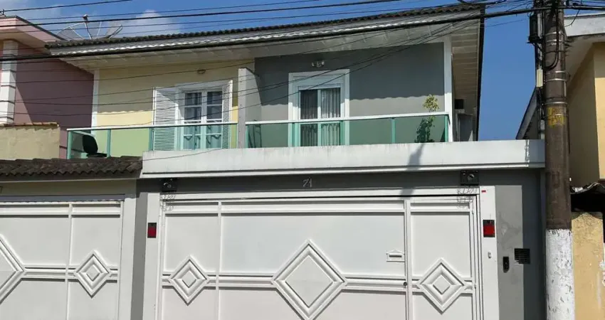VENDO LINDO SOBRADO NO BAIRRO CAMPO GRANDE! (ZONA SUL-SP)