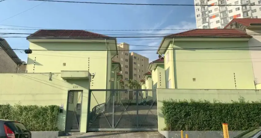 VENDO LINDO SOBRADO COM SUÍTE NA VILA INGLESA- CIDADE ADEMAR!