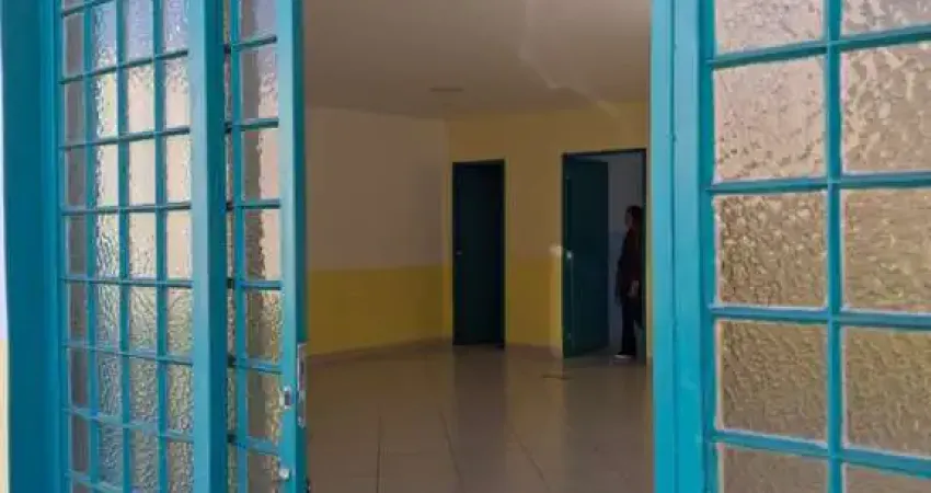 Casa comercial para alugar na Rua Daphne Dalla Torre Natale, Vila Sofia, São Paulo